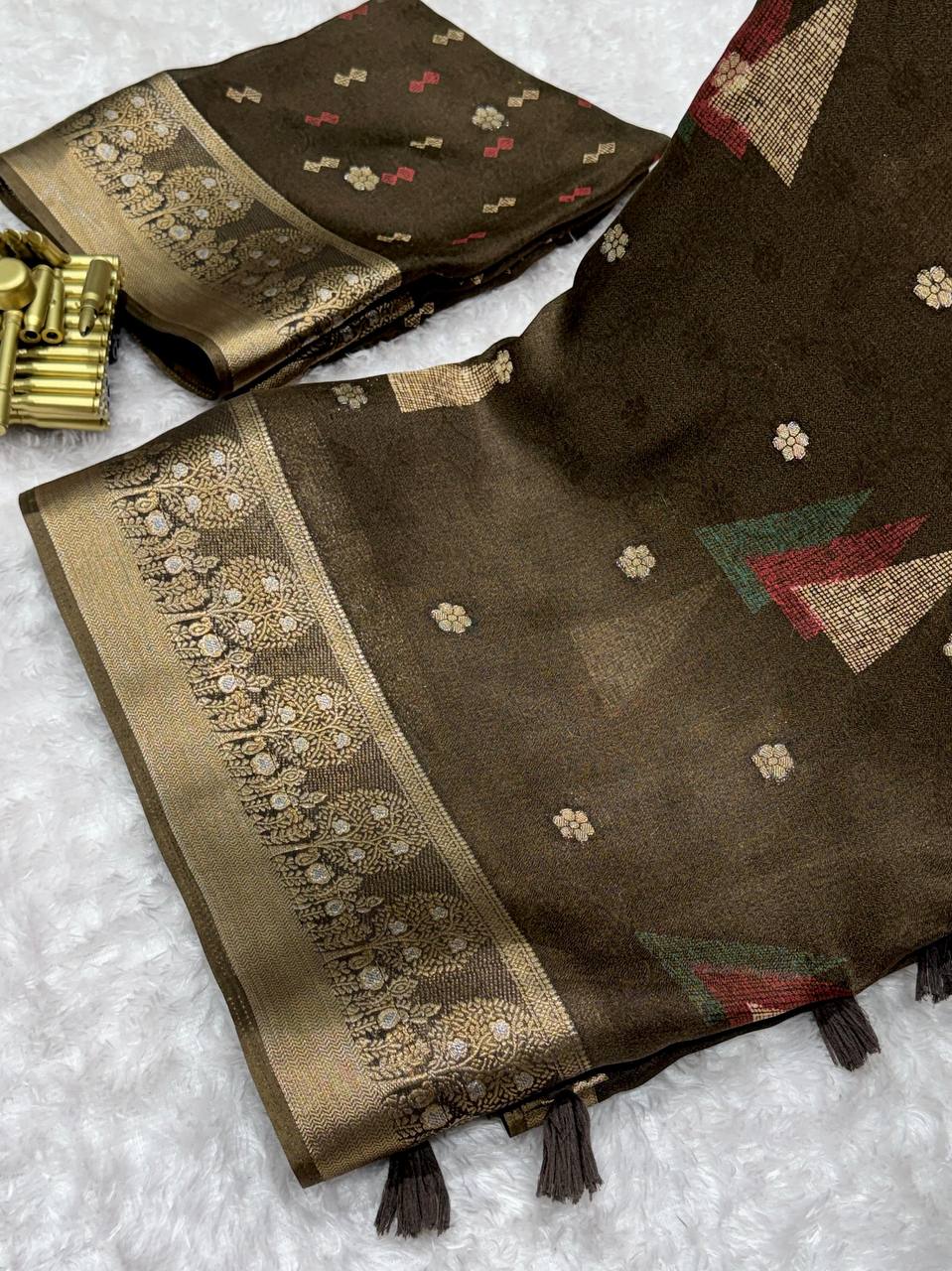 Designer Dual Zari Weaving Border Printed Dull Moss Saree With Blouse