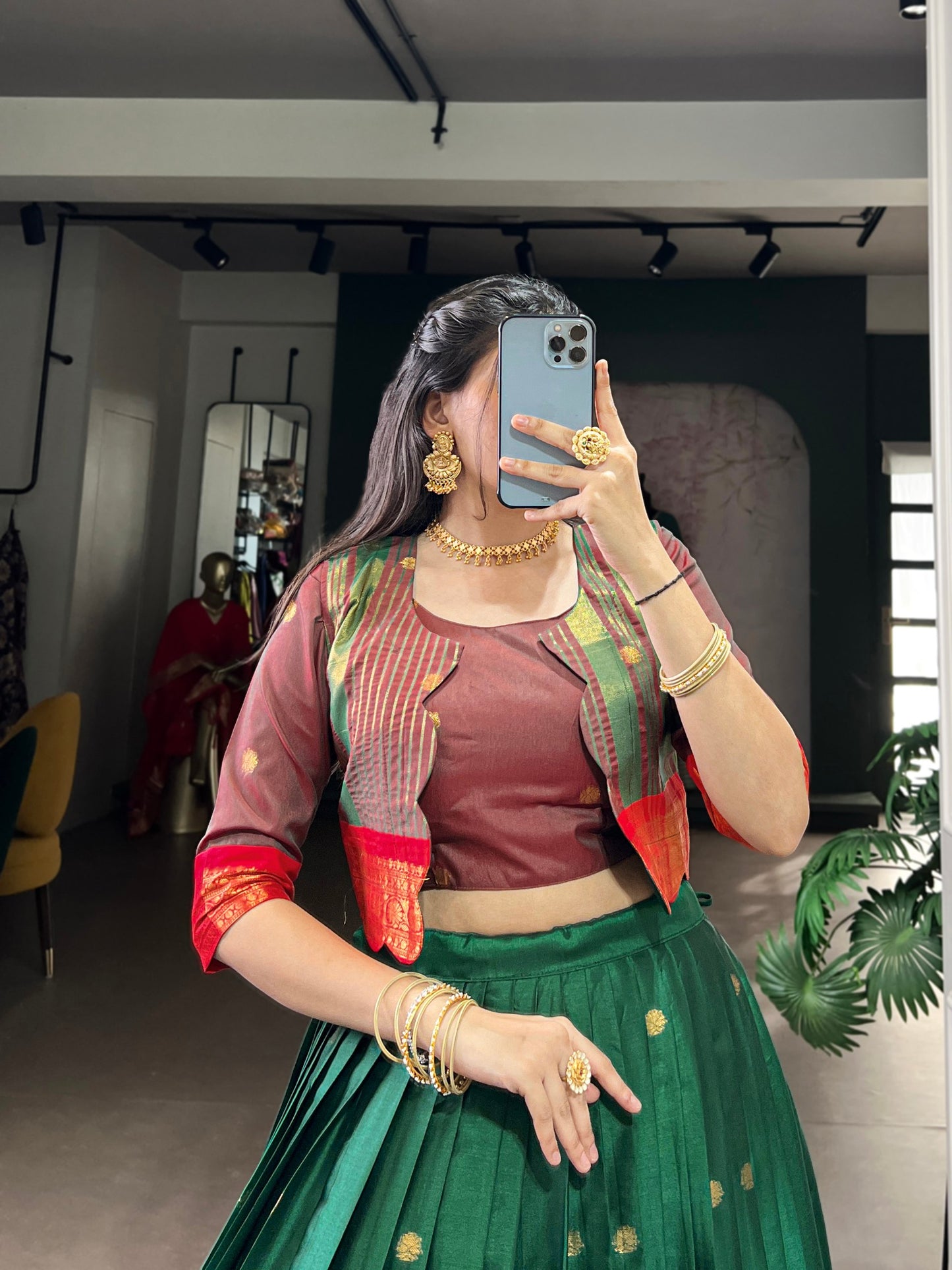 Elegant Poly Cotton Co-ord Set Zari Weaving Work Lehenga,Choli & Koti