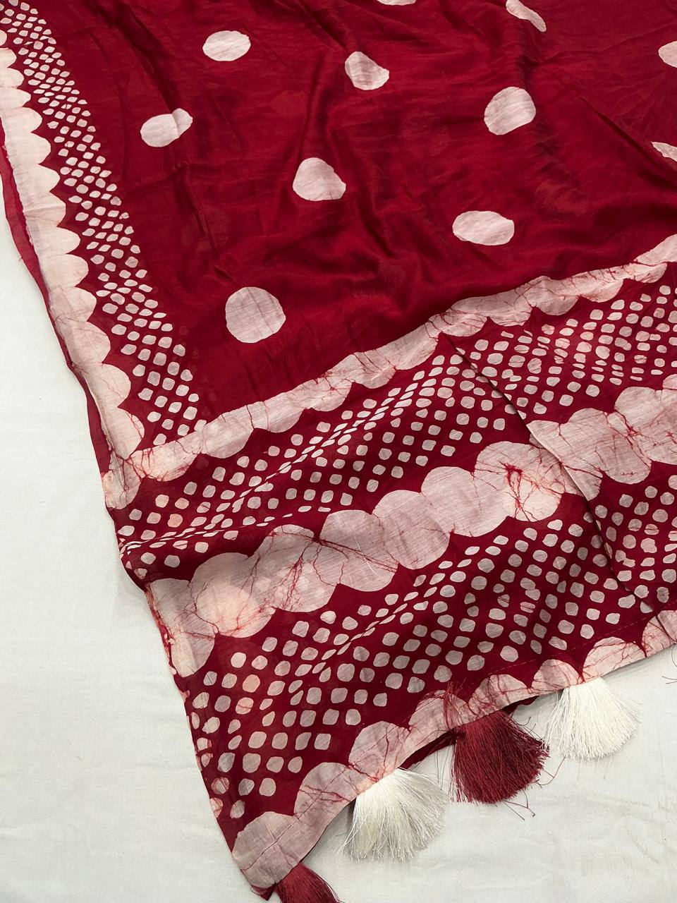 Handblock Polka Dot Batik Printed Pure Chanderi Cotton Saree With Blouse