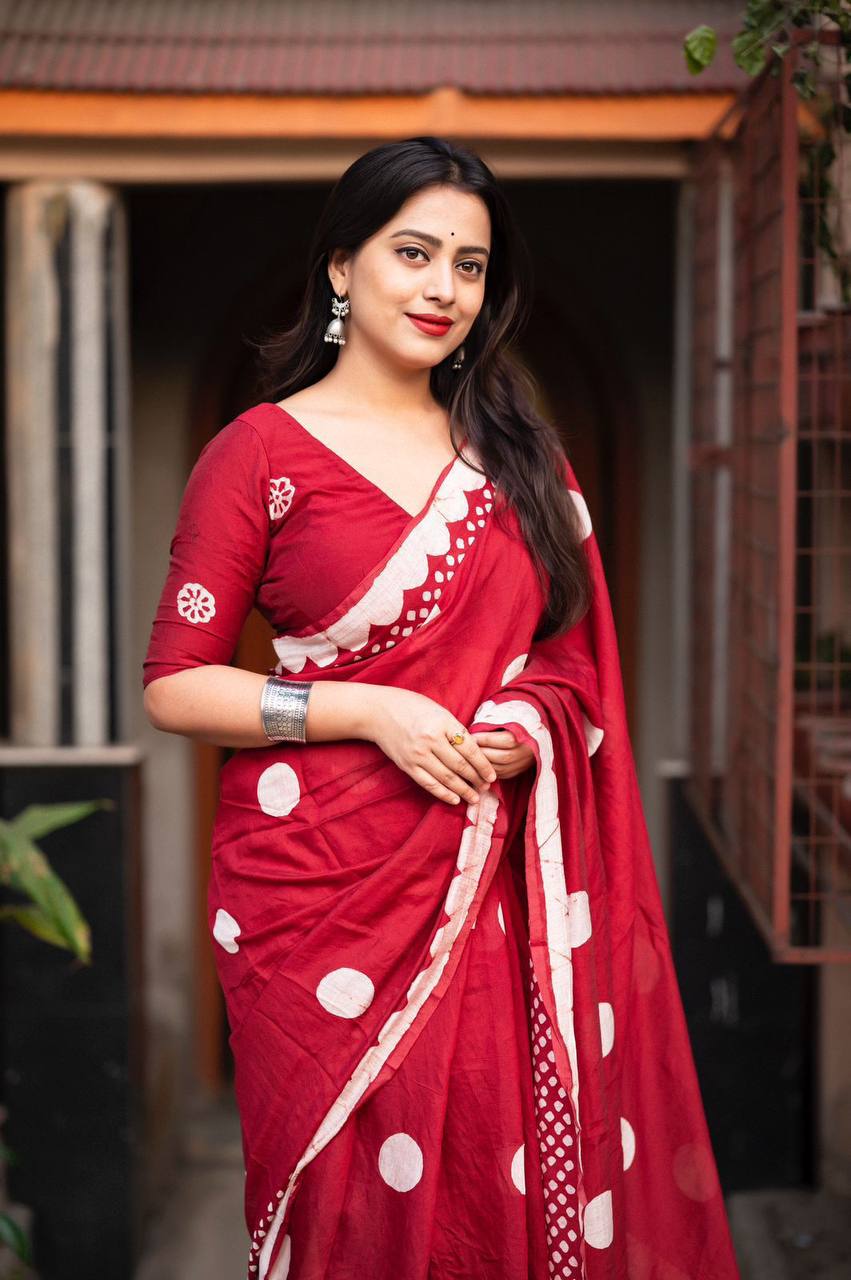 Handblock Polka Dot Batik Printed Pure Chanderi Cotton Saree With Blouse