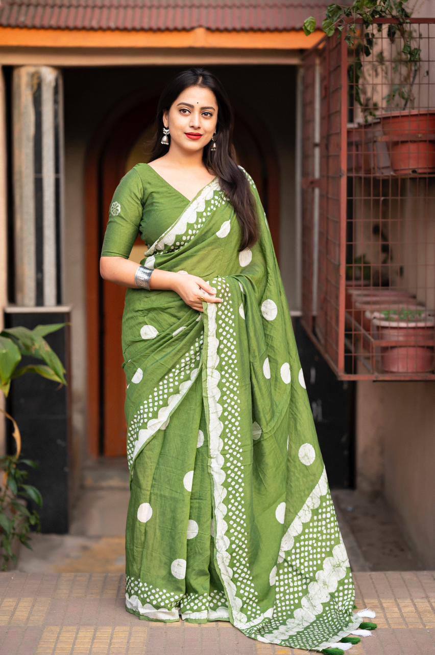 Handblock Polka Dot Batik Printed Pure Chanderi Cotton Saree With Blouse