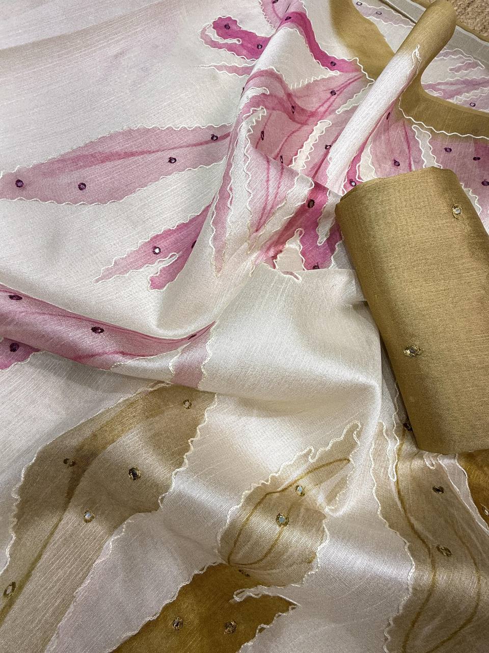 Hand Kantha & Mirror Work Tusser Linen Digital Print Saree with Blouse