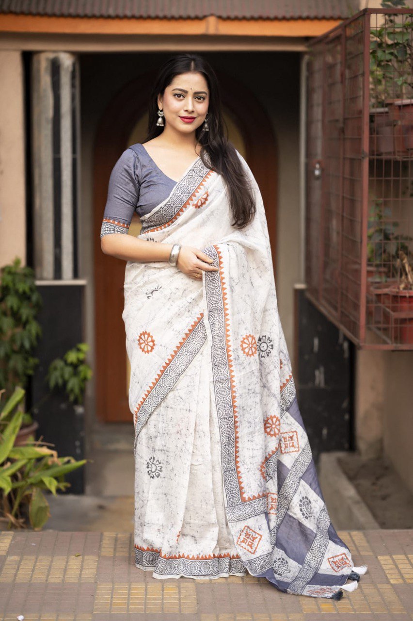 Hand Block Printed Spray Style Chanderi Cotton Saree with Contrast Blouse