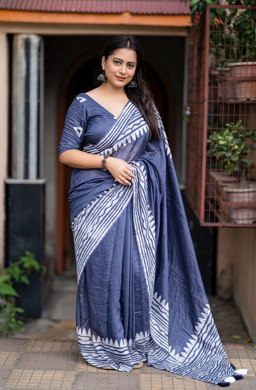 Pure Chanderi Cotton Gala Style Prints Batik Saree with Blouse