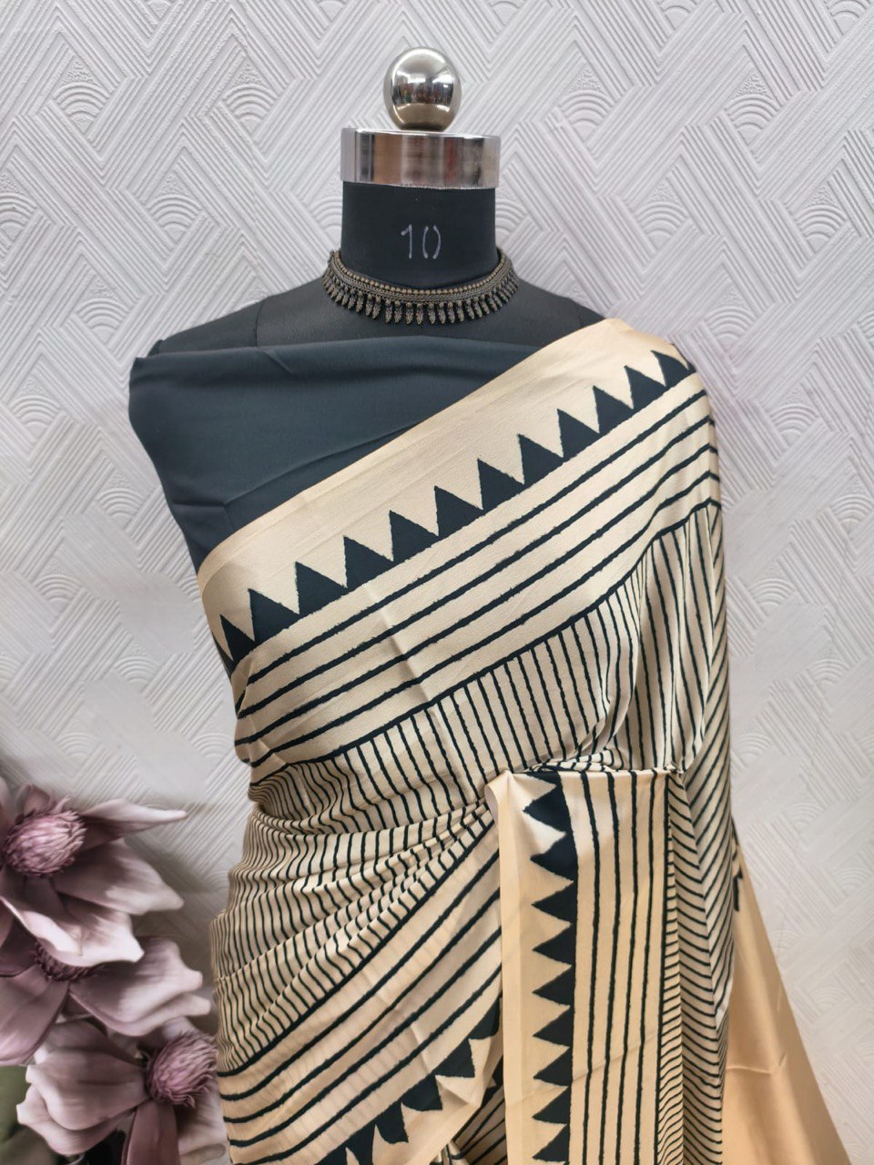 Ajrakh Polka Dot Striped Model Silk Saree with Digital Print Blouse